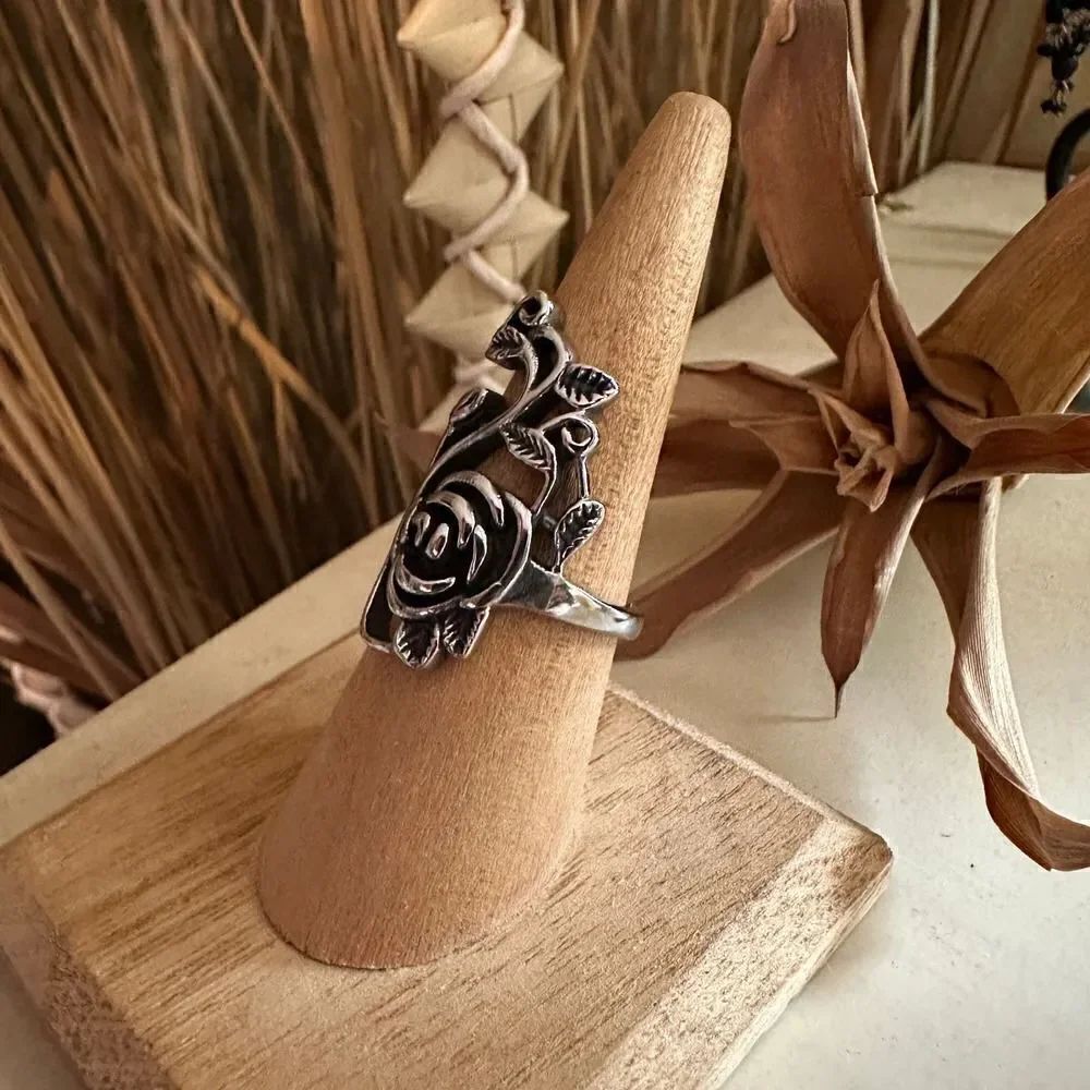 Stainless Steel Rose Ring - Picture 3 of 4